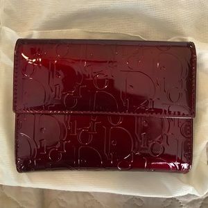 Dior patent leather wallet